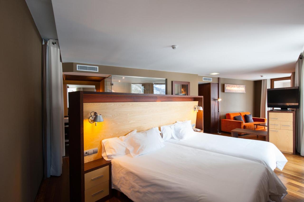 Sommos Hotel Aneto Benasque Dış mekan fotoğraf
